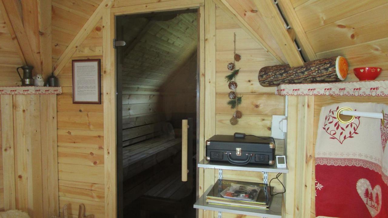 Gite La Volette Moulins-Saint-Hubert エクステリア 写真