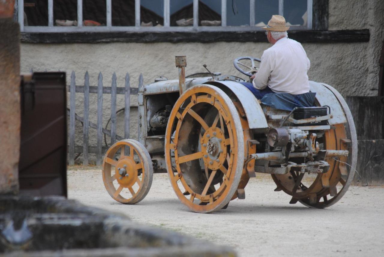 Gite La Volette Moulins-Saint-Hubert エクステリア 写真